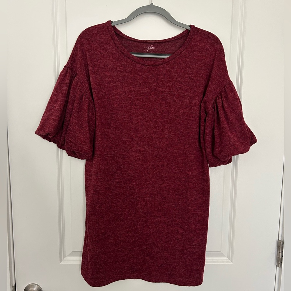 Knit dress w/ balloon sleeves